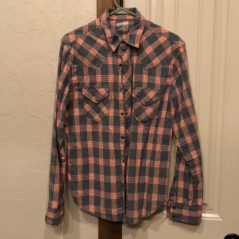 Long sleeve Arizona Jean button down dress shirt